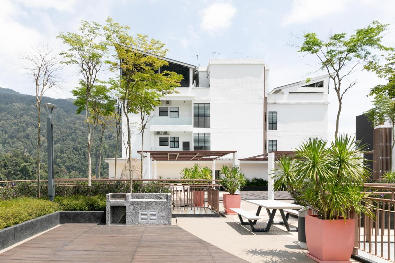 Sky Loft@Midhill Genting Highlands Appartement Bentong Buitenkant foto